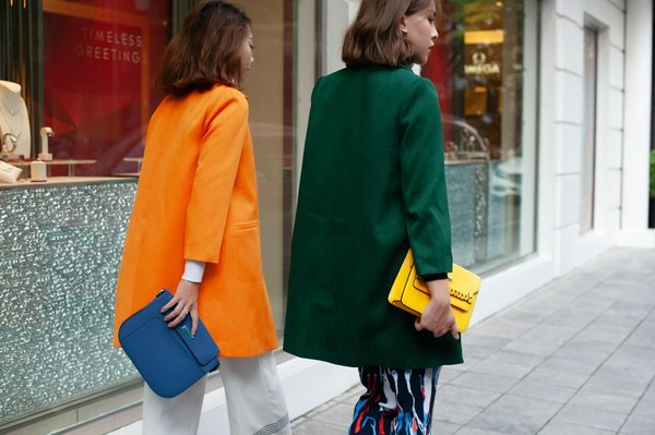 Sac banane tendance : styles et prix pour tous les goûts